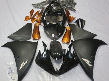 09-11 Nero Opaco & Arancione R1 Carene Moto