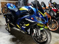 Dall'inizio, quando ho ordinato il kit di carene per la mia zx10r, fino alla fine, Erick è stato a dir poco straordinario. Mi hanno tenuto aggiornato. Questi ragazzi sono A1, fanno di tutto per i loro clienti e lo apprezzo! Hanno i miei affari per la vita.
